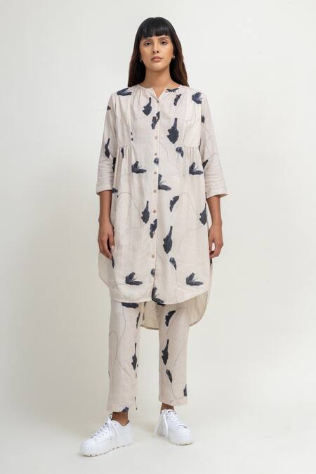 Doodlage_Cream Upcycled Cotton Linen Printed Floral Round Tunic _at_Aza_Fashions