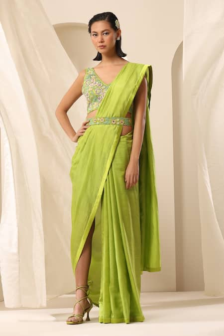 Weaver Story Pure Silk Plain Saree 