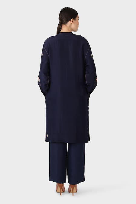 Shop_Laite_Blue Silk Embroidery Bandeau Neck Floral Resham Kurta Pant Set _at_Aza_Fashions