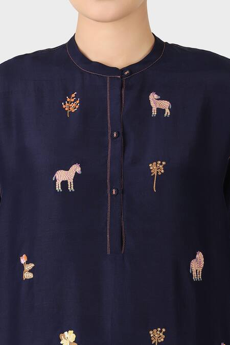 Buy_Laite_Blue Silk Embroidery Bandeau Neck Floral Resham Kurta Pant Set _Online_at_Aza_Fashions