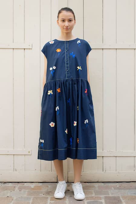 Laite Blue Cotton Embroidery Round Neck Cygne Blossom Applique Dress