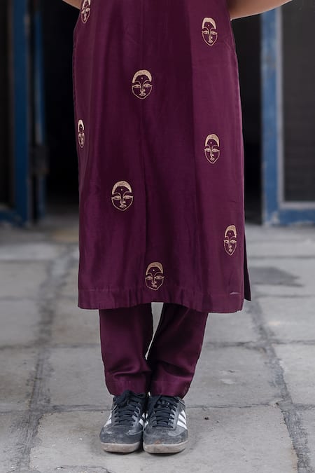 Whencut Goddamn Abstract Face Embroidered Kurta With Pant 