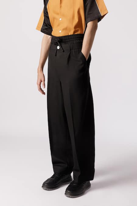 Line out line Solid Baggy Pant 