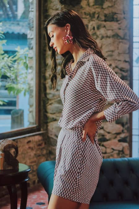 Buy Tara And I Multi Color Modal, Satin Geometric Print Shorts Online at Aza Fashions Buy_Tara And I_Multi Color Modal, Satin Geometric Print Shorts_Online_at_Aza_Fashions