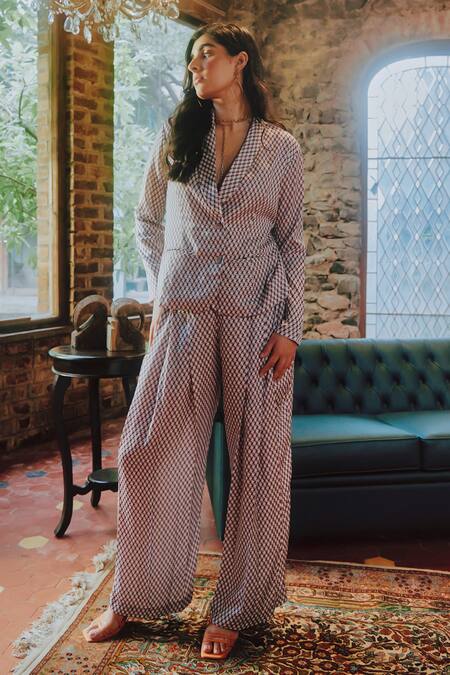 Buy Tara And I Multi Color Modal, Satin Geometric Print Trouser Online at Aza Fashions Buy_Tara And I_Multi Color Modal, Satin Geometric Print Trouser_Online_at_Aza_Fashions