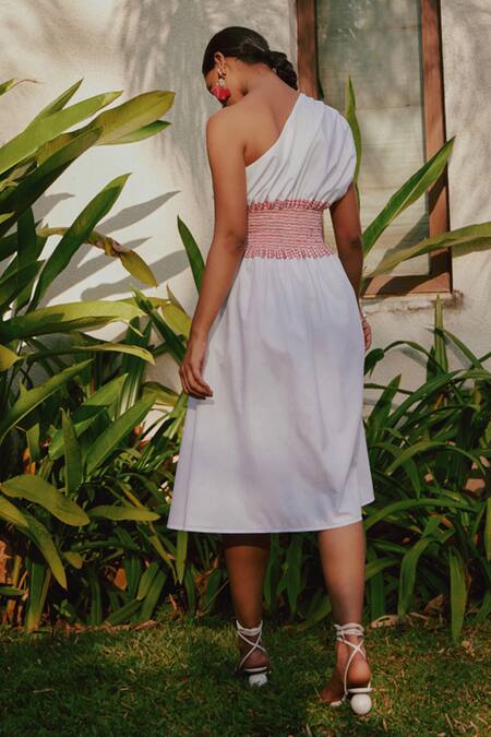 Shop Tara And I White Cotton Asymmetric Colorblock One Shoulder Smocked Dress at Aza Fashions Shop_Tara And I_White Cotton Asymmetric Colorblock One Shoulder Smocked Dress_at_Aza_Fashions