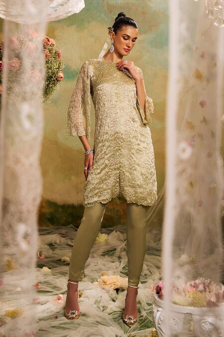 Studio22 By Pulkita Arora Bajaj Green Organza, Chiffon Cut Work Round Neck Cutdana Embroidered Kurta And Pant Set Online at Aza Fashions Studio22 By Pulkita Arora Bajaj_Green Organza, Chiffon Cut Work Round Neck Cutdana Embroidered Kurta And Pant Set _Online_at_Aza_Fashions