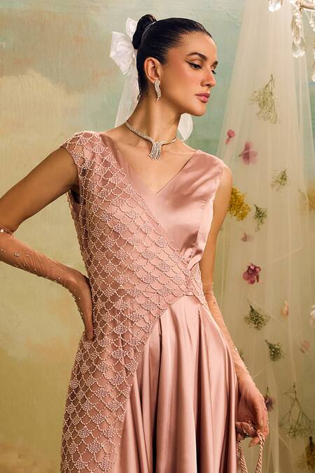 Buy_Studio22 By Pulkita Arora Bajaj_Pink Net, Silk Pearls, Embroidery V-neck Plain Jumpsuit With Cape _Online_at_Aza_Fashions