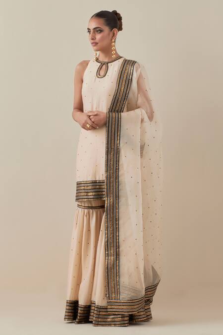 Shop_Priyal Prakash_Beige Chanderi, Silk Organza Sequins, Zari, Applique Embroidered Kurta Set _Online_at_Aza_Fashions