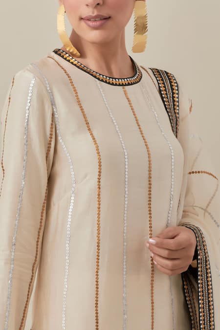 Buy_Priyal Prakash_Beige Chanderi, Cotton, Silk Organza Sequins, Zari Round Embroidered Kurta Set 