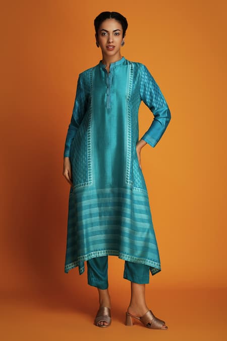 Krishna Mehta Blue Modal Hand Block Print Geometric Ombre Kurta And Pant Set 