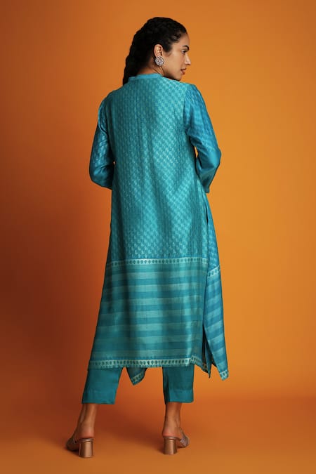Krishna Mehta Ombre Geometric Print Kurta & Pant Set 