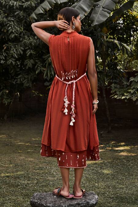 Shop_Vaani Beswal_Red Handloom Cotton, Silk Tassels Round Shore Pleated A-line Dress With Belt _at_Aza_Fashions