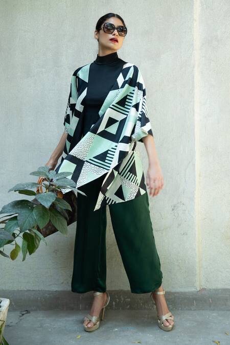 Buy Aeshaane Black Silk Geometric Hand Block Printed Kaftan Online at Aza Fashions Buy_Aeshaane_Black Silk Geometric Hand Block Printed Kaftan _Online_at_Aza_Fashions