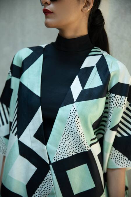 Aeshaane Black Silk Geometric Hand Block Printed Kaftan at Aza Fashions Aeshaane_Black Silk Geometric Hand Block Printed Kaftan _at_Aza_Fashions