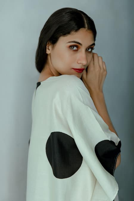 Shop_Aeshaane_White Silk V-neck Dot Print Shaded Short Kaftan _Online_at_Aza_Fashions