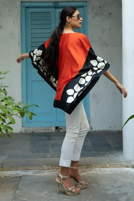 Aeshaane_Orange Silk V-neck Side Dot Print Short Kaftan _Online_at_Aza_Fashions