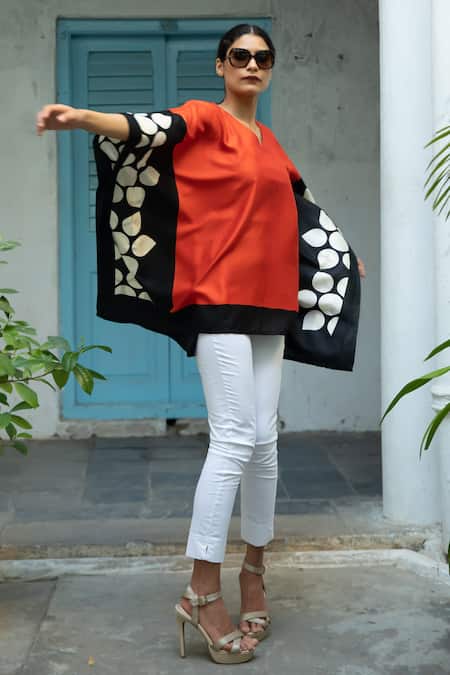 Buy_Aeshaane_Orange Silk V-neck Side Dot Print Short Kaftan _Online_at_Aza_Fashions