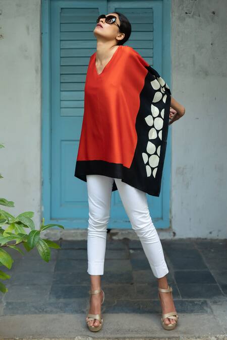 Aeshaane_Orange Silk V-neck Side Dot Print Short Kaftan _at_Aza_Fashions
