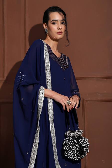 Buy House Of Webhin Black Pearls Noir Embellished Potli With Detachable Handle Online at Aza Fashions Buy_House Of Webhin_Black Pearls Noir Embellished Potli With Detachable Handle _Online_at_Aza_Fashions