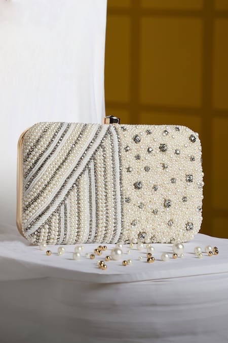 House of Webhin White Pearls Luxe Embellished Clutch With Detachable Sling Chain 