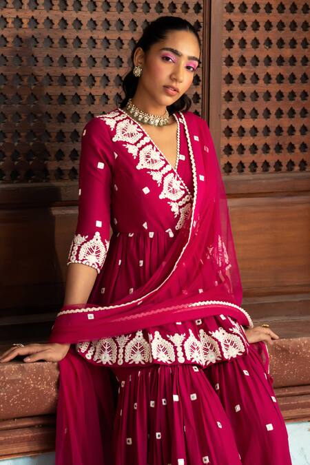 Preevin_Pink Cotton, Tulle Mirrors, Embroidery Thread And Temple Kurta Sharara Set _Online_at_Aza_Fashions
