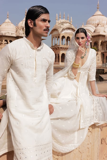 Buy_Preevin_Off White Cotton, Tulle Mirrors, Embroidery Plunge Neck Bahar Kurta Lehenga Set 