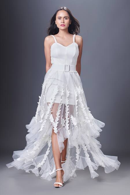 Deepika Arora White Polyester, Spandex Embroidery Sweetheart Plain Corset Top And Skirt Set at Aza Fashions Deepika Arora_White Polyester, Spandex Embroidery Sweetheart Plain Corset Top And Skirt Set_at_Aza_Fashions