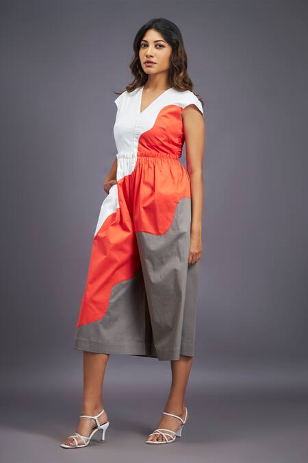 Shop Deepika Arora White Cotton V-neck Colorblocked Wave Jumpsuit Online at Aza Fashions Shop_Deepika Arora_White Cotton V-neck Colorblocked Wave Jumpsuit_Online_at_Aza_Fashions