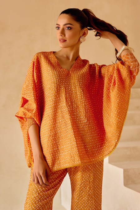 Buy_Twenty Nine_Orange Gabardine Embroidery V-neck Bandhani Cape Top _Online_at_Aza_Fashions