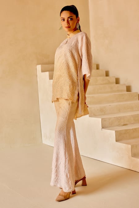 Twenty Nine_Beige Gabardine Beads Mandarin Collar Bandhani Gajji Silk Top _Online_at_Aza_Fashions