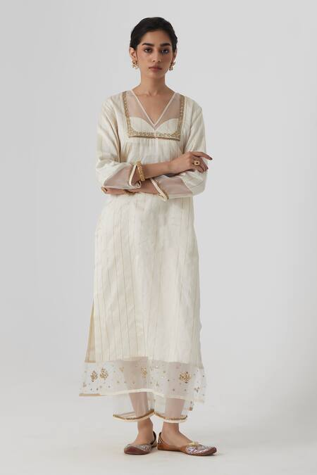 Shop Rhua White Silk, Cotton, Muslin Embroidery, Mirrors Vriti Stripe Woven Kurta Pant Set Shop_Rhua_White Silk, Cotton, Muslin Embroidery, Mirrors Vriti Stripe Woven Kurta Pant Set