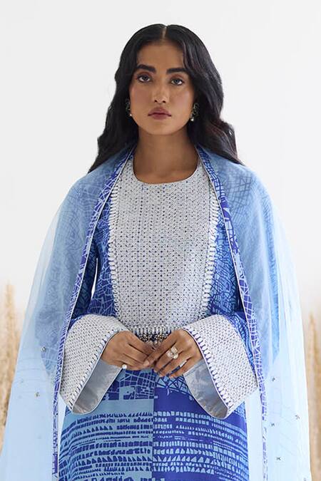 Inej_Blue Cotton, Silk Sequins, Metallic Kashmiri Geometric Print Kurta And Salwar Set _Online_at_Aza_Fashions