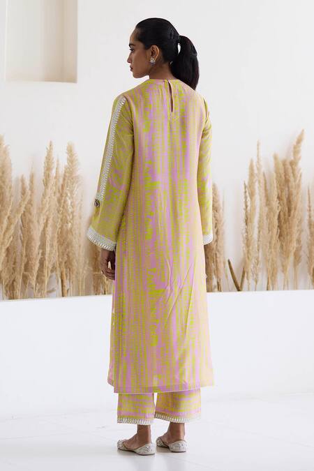 Shop_Inej_Yellow Cotton, Silk Sequins, Metallic Thread V-neck Printed Kurta And Palazzo Set _at_Aza_Fashions