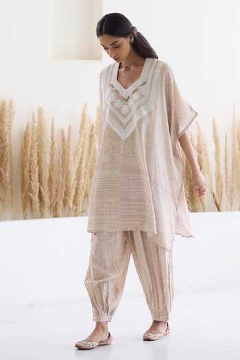 Inej_Pink Cotton, Silk Diamonds, Embroidery V-neck Geometric Kaftan And Salwar Set _Online_at_Aza_Fashions