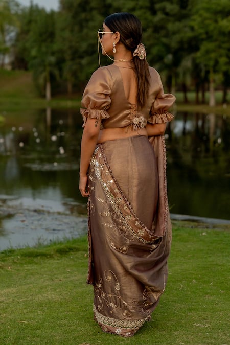 Nikita Vishakha_Brown Tissue Mirrors, Embroidery V-neck Saree With Blouse _Online_at_Aza_Fashions