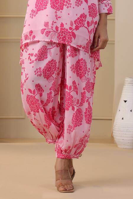 Buy_Bairaas_Pink Georgette Pearls, Beads Collared Peony Bloom Print Kurta With Salwar Pant
