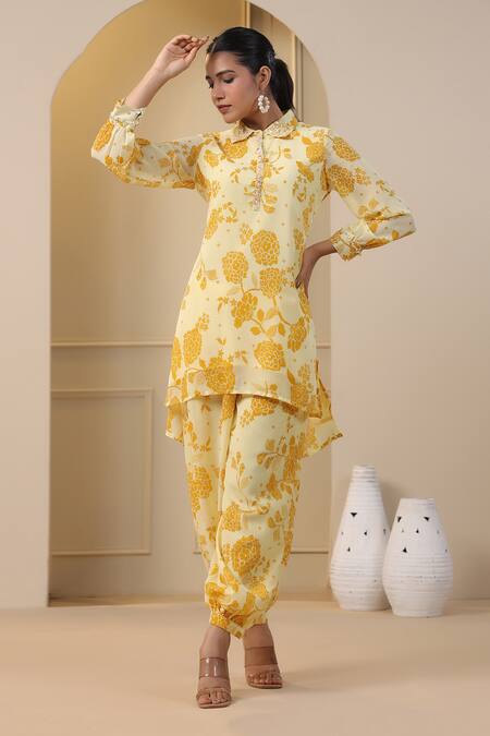 Shop_Bairaas_Cream Georgette Embroidery Collared Buttercup Bloom Print Kurta With Salwar Pant_Online_at_Aza_Fashions