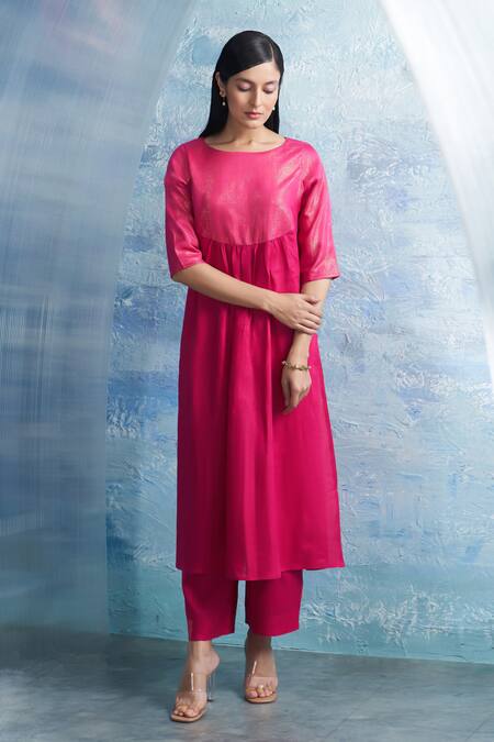 Buy Charkhee Fuchsia Linen, Cotton Satin, Organza Round Neck Stripe Woven Kurta Set Online at Aza Fashions Buy_Charkhee_Fuchsia Linen, Cotton Satin, Organza Round Neck Stripe Woven Kurta Set _Online_at_Aza_Fashions