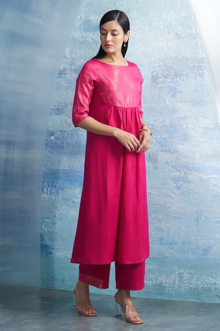 Charkhee Fuchsia Linen, Cotton Satin, Organza Round Neck Stripe Woven Kurta Set at Aza Fashions Charkhee_Fuchsia Linen, Cotton Satin, Organza Round Neck Stripe Woven Kurta Set _at_Aza_Fashions