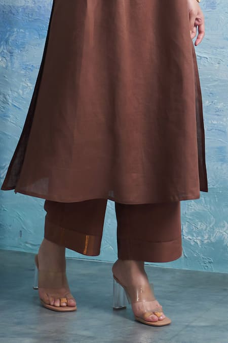 Buy Charkhee Brown Linen, Cotton Satin, Organza Round Neck Yoke Woven Kurta Set Online at Aza Fashions Buy_Charkhee_Brown Linen, Cotton Satin, Organza Round Neck Yoke Woven Kurta Set _Online_at_Aza_Fashions