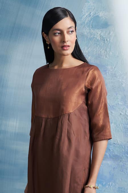 Buy Charkhee Brown Linen, Cotton Satin, Organza Round Neck Yoke Woven Kurta Set Buy_Charkhee_Brown Linen, Cotton Satin, Organza Round Neck Yoke Woven Kurta Set