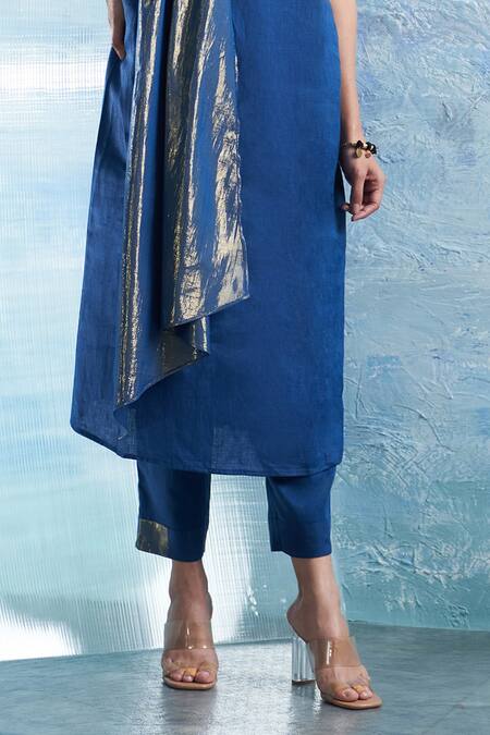 Charkhee Blue Linen, Cotton Satin High Neck Woven Neckline Scarf Kurta And Pant Set Online at Aza Fashions Charkhee_Blue Linen, Cotton Satin High Neck Woven Neckline Scarf Kurta And Pant Set _Online_at_Aza_Fashions