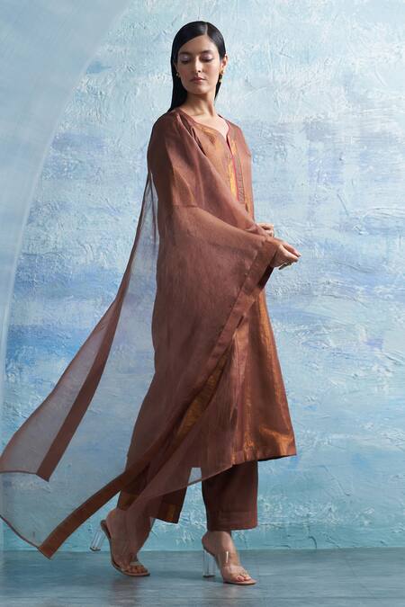 Charkhee Brown Linen, Organza, Cotton Satin Split V-neck Woven A-line Kurta Set Online at Aza Fashions Charkhee_Brown Linen, Organza, Cotton Satin Split V-neck Woven A-line Kurta Set _Online_at_Aza_Fashions