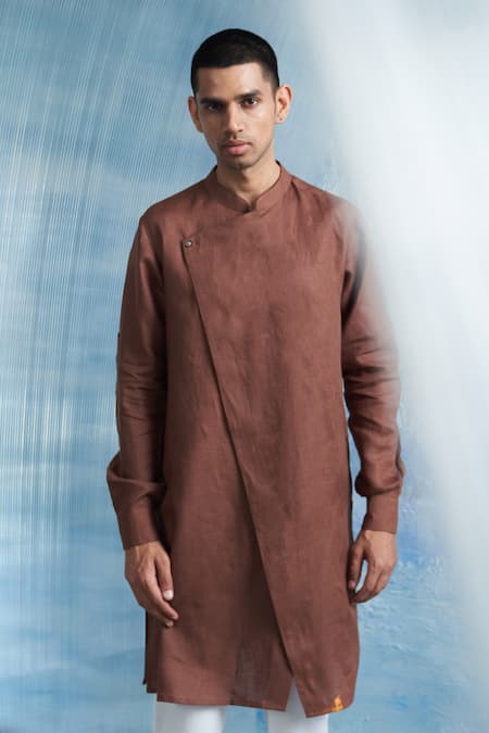 Shop Charkhee Brown Linen, Poplin Zari Bundi Kurta Pant Set Online at Aza Fashions Shop_Charkhee_Brown Linen, Poplin Zari Bundi Kurta Pant Set _Online_at_Aza_Fashions