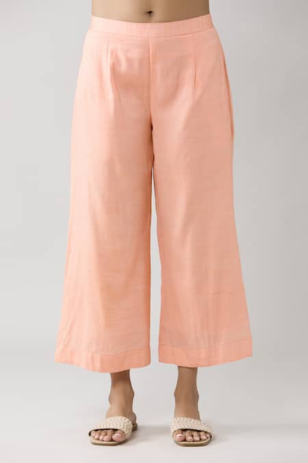 Naintara Bajaj Peach Cotton Split V-neck Pintucked Solid Top And Pant Co-ord Set at Aza Fashions Naintara Bajaj_Peach Cotton Split V-neck Pintucked Solid Top And Pant Co-ord Set _at_Aza_Fashions