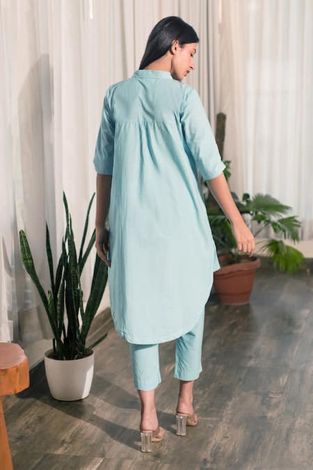 Shop Merakus Blue Cotton Collared Plain Curved Hem Tunic And Pant Set at Aza Fashions Shop_Merakus_Blue Cotton Collared Plain Curved Hem Tunic And Pant Set _at_Aza_Fashions