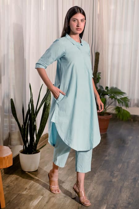 Merakus Blue Cotton Collared Plain Curved Hem Tunic And Pant Set Online at Aza Fashions Merakus_Blue Cotton Collared Plain Curved Hem Tunic And Pant Set _Online_at_Aza_Fashions
