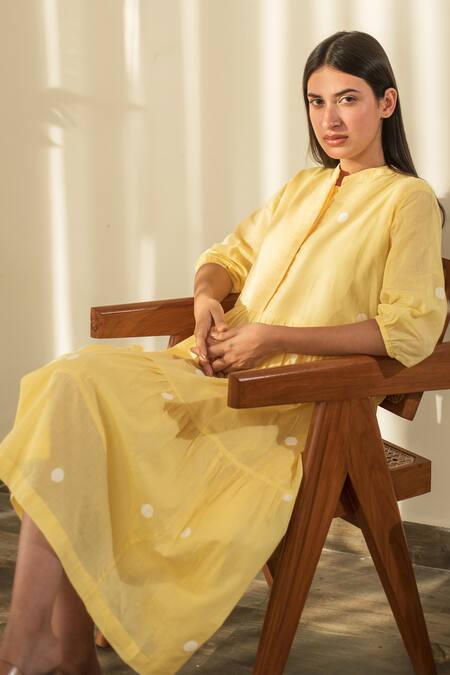 Buy_Merakus_Yellow Cotton Round Neck Polka Print Tiered Midi Dress _Online_at_Aza_Fashions