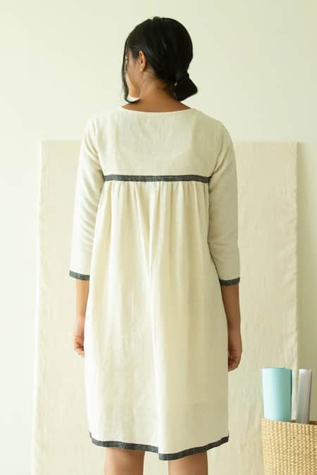 Shop Merakus White Cotton Applique Round Neck Geometric Pattern Gathered Tunic With Culotte at Aza Fashions Shop_Merakus_White Cotton Applique Round Neck Geometric Pattern Gathered Tunic With Culotte _at_Aza_Fashions